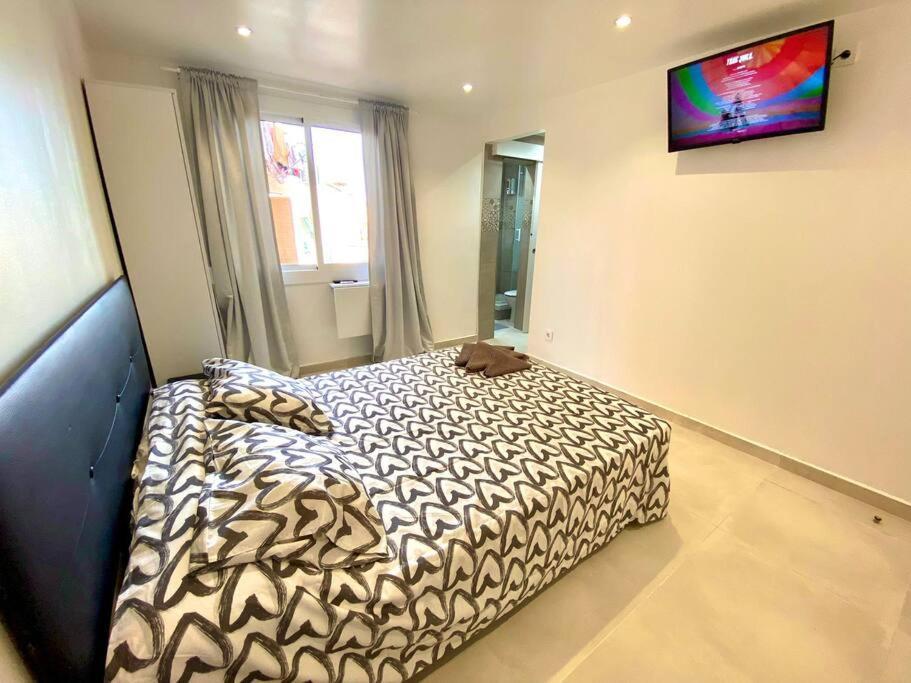 הוספיטלט דה יוברגאט Apartamentos Con Bano Privado Frente Al Metro L5 Barcelona-Hospitalet מראה חיצוני תמונה